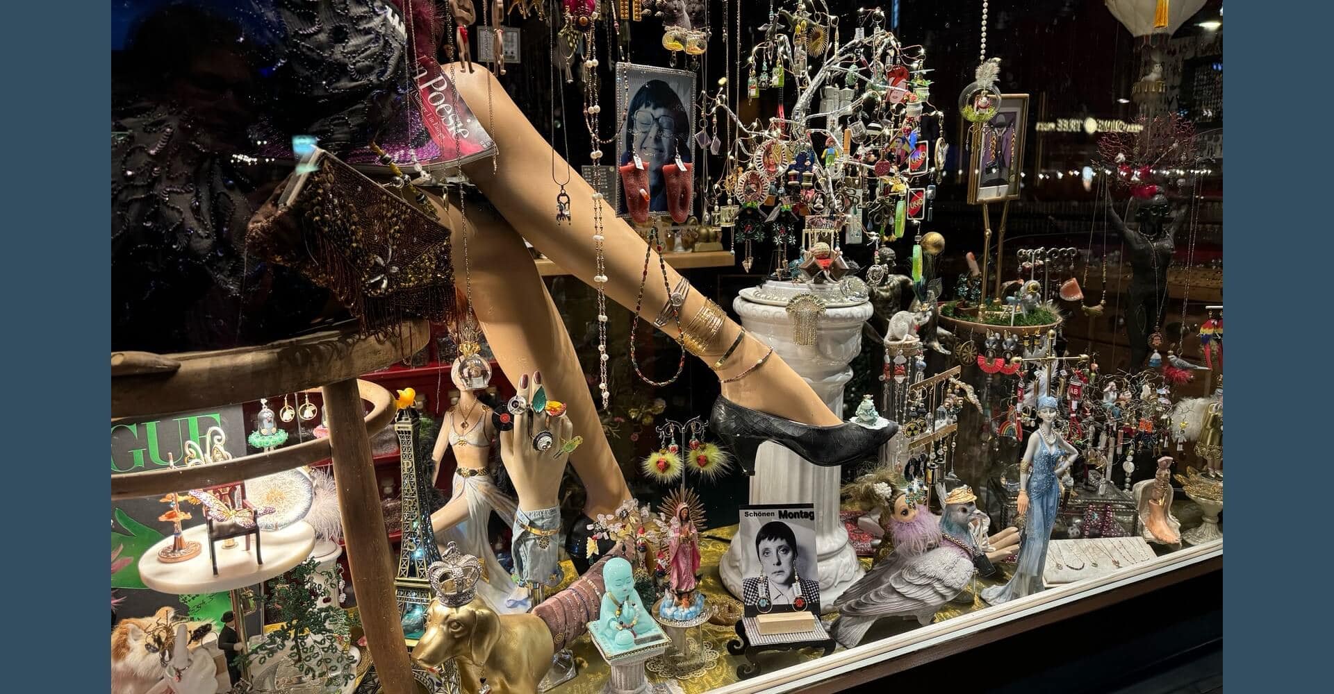 Firlefanz in einem Schaufenster